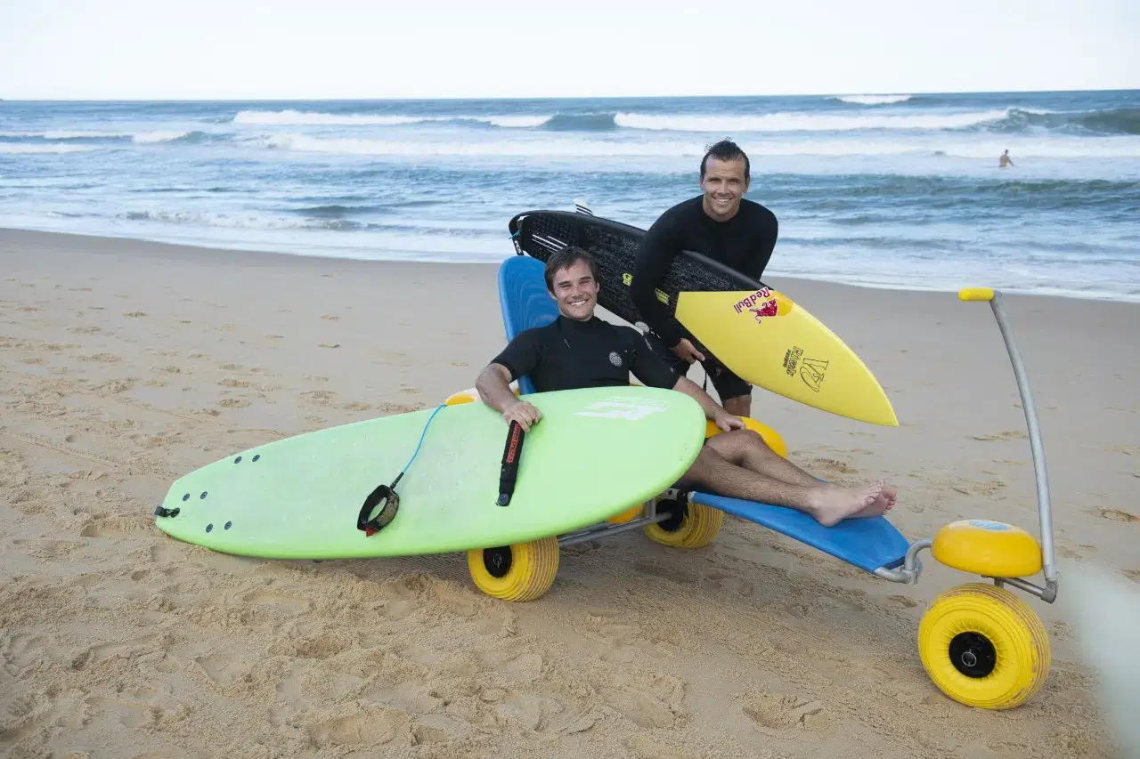 Pro Surfers Julian Wilson and Sam Bloom hit the waves with Jimmy Jan for Wings for Life